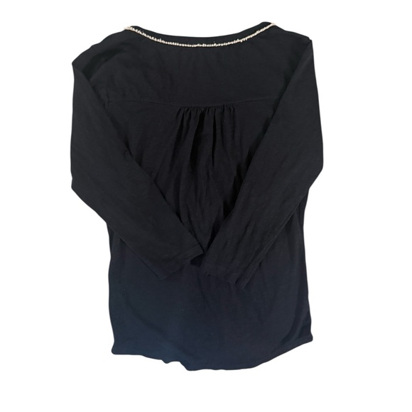 Lucky Brand Embroidered Black & White Long 3/4 Sleeve Top – M - Picture 2 of 3